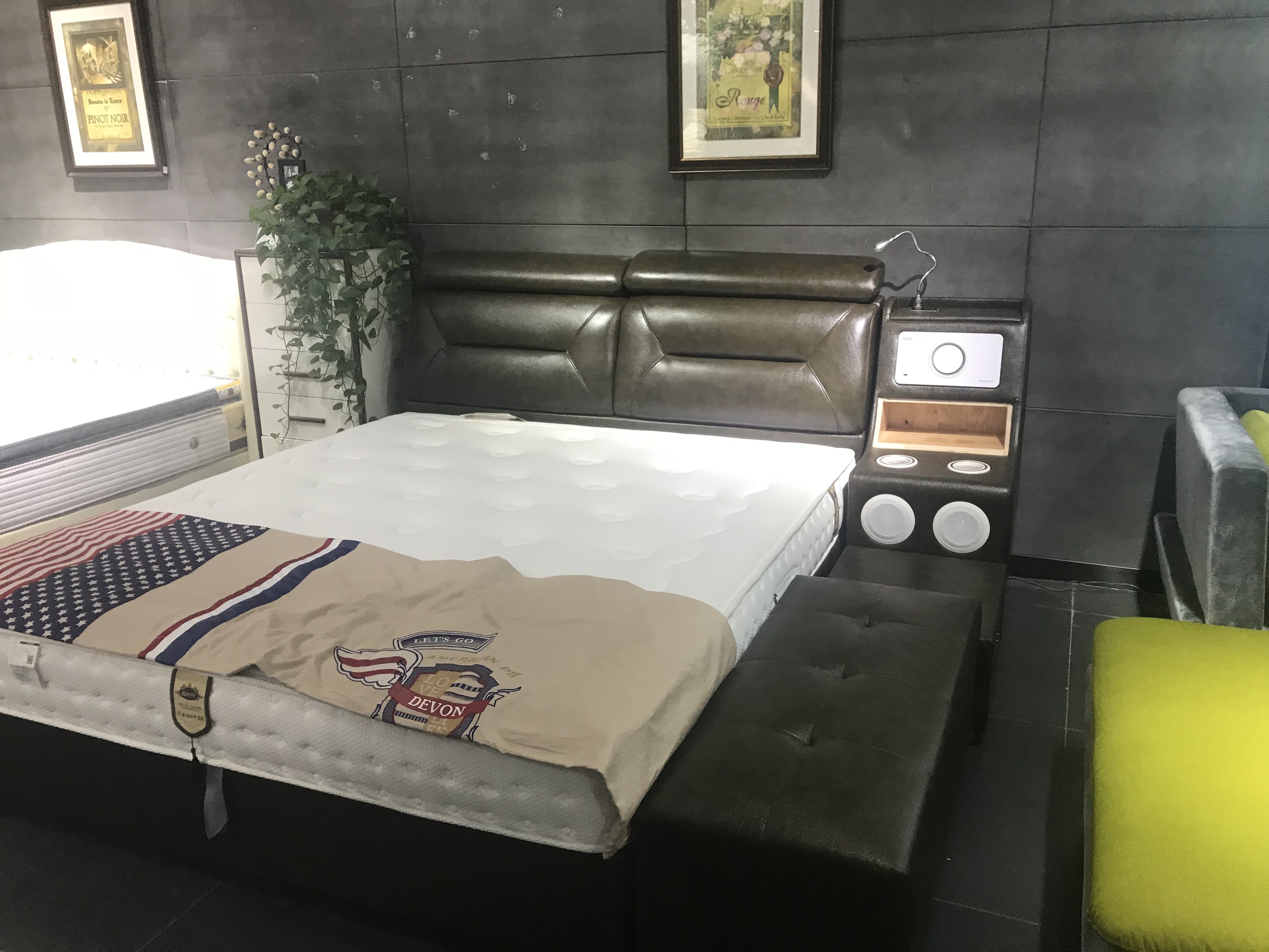 長春床墊廠家直銷，長春家具批發(fā)，長春沙發(fā)廠家，長春家具招商，詳情電聯(lián)