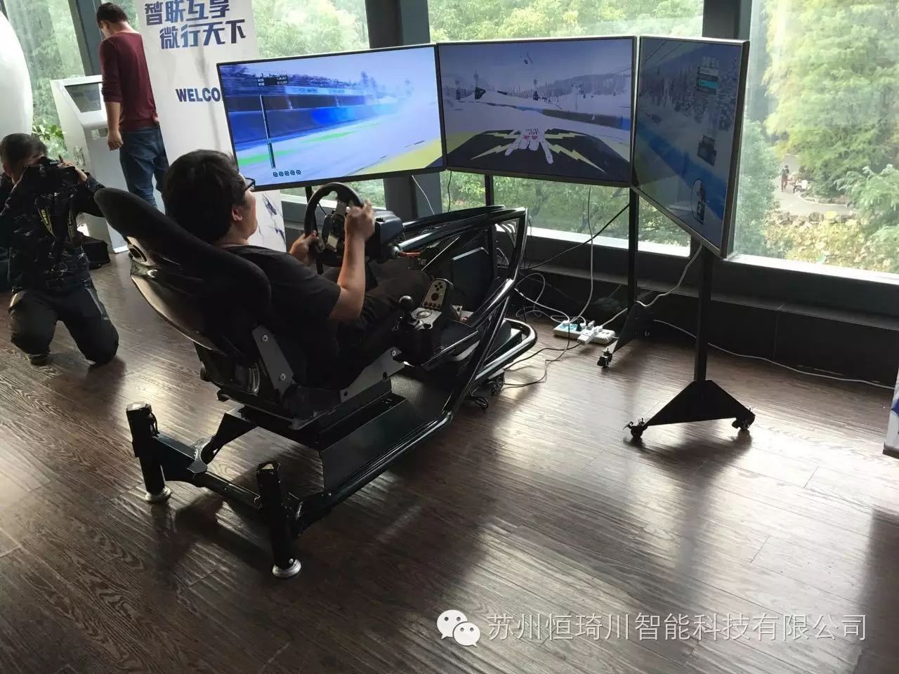 上海蘇州三屏動(dòng)感賽車(chē) VR體感賽車(chē)租賃 三屏幕賽車(chē)體驗(yàn) 三屏幕賽車(chē)游戲 VR三屏賽車(chē)租賃