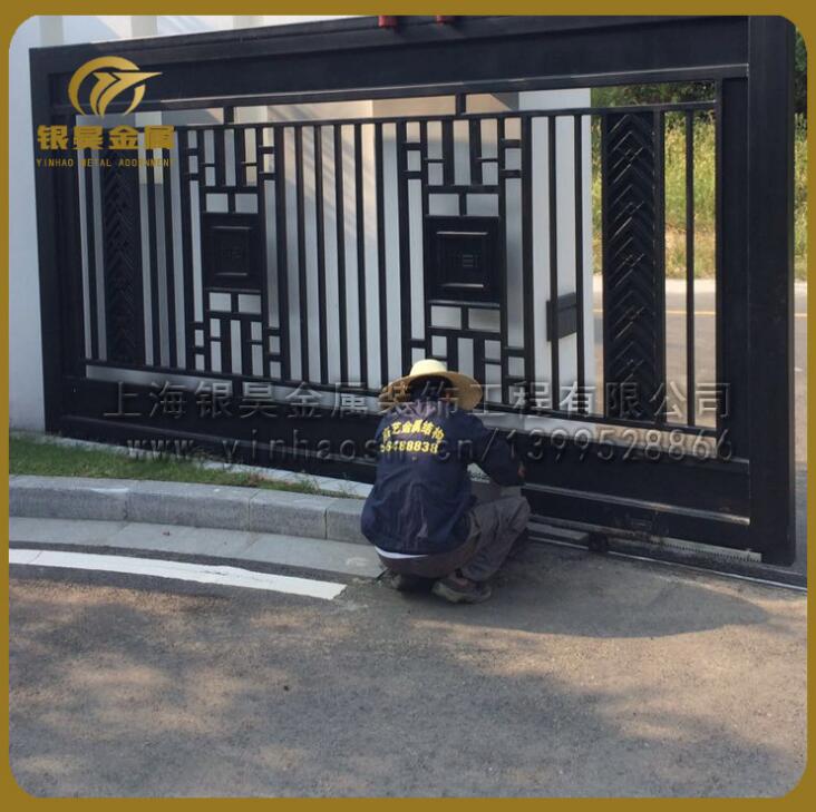 供應(yīng)電動(dòng)大門遙控鐵藝門鐵藝門別墅圖片/供應(yīng)電動(dòng)大門遙控鐵藝門鐵藝門別墅樣板圖 (3)