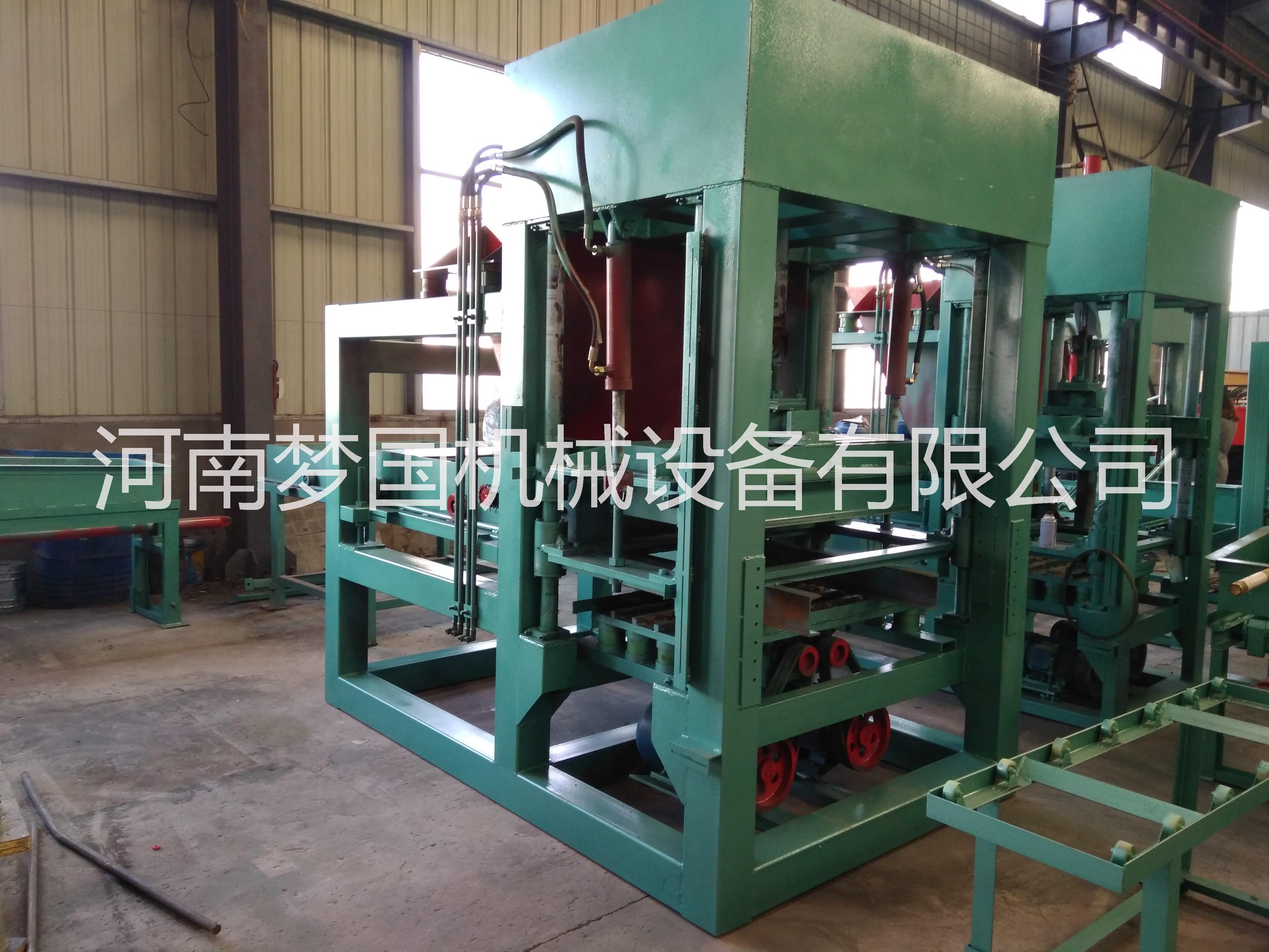 供應全自動海綿磚機 馬路花磚機設備 透水滲水磚機批發(fā)
