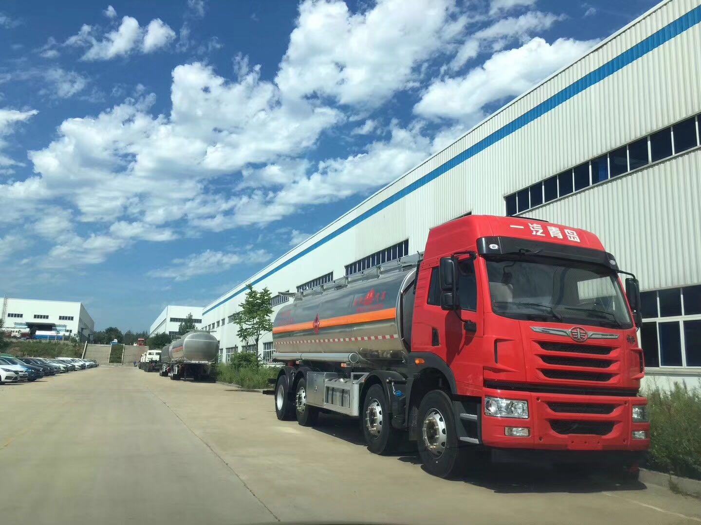 油罐車圖片/油罐車樣板圖 (4)