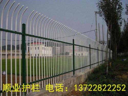鋅鋼護(hù)欄圍墻護(hù)欄小區(qū)護(hù)欄鐵藝柵欄圖片/鋅鋼護(hù)欄圍墻護(hù)欄小區(qū)護(hù)欄鐵藝柵欄樣板圖 (3)