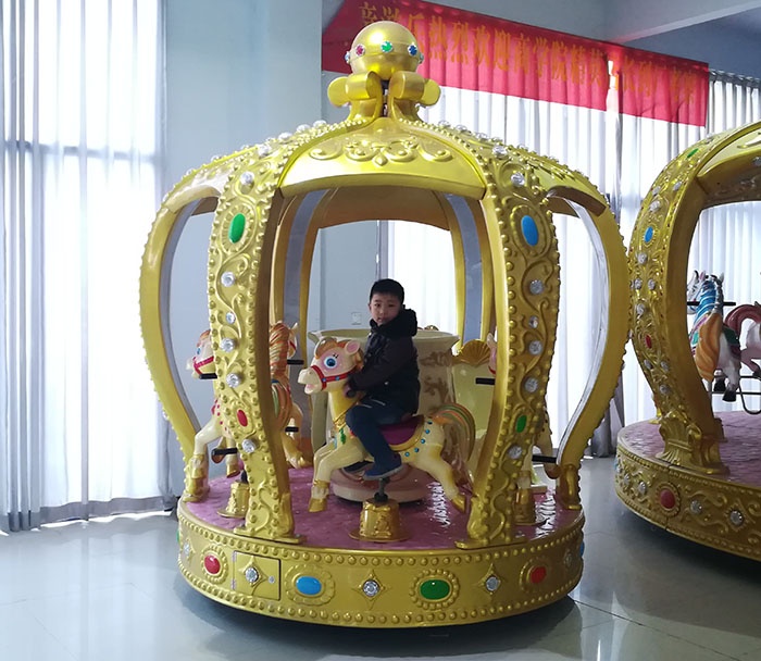 兒童豪華轉馬廠家直銷圖片