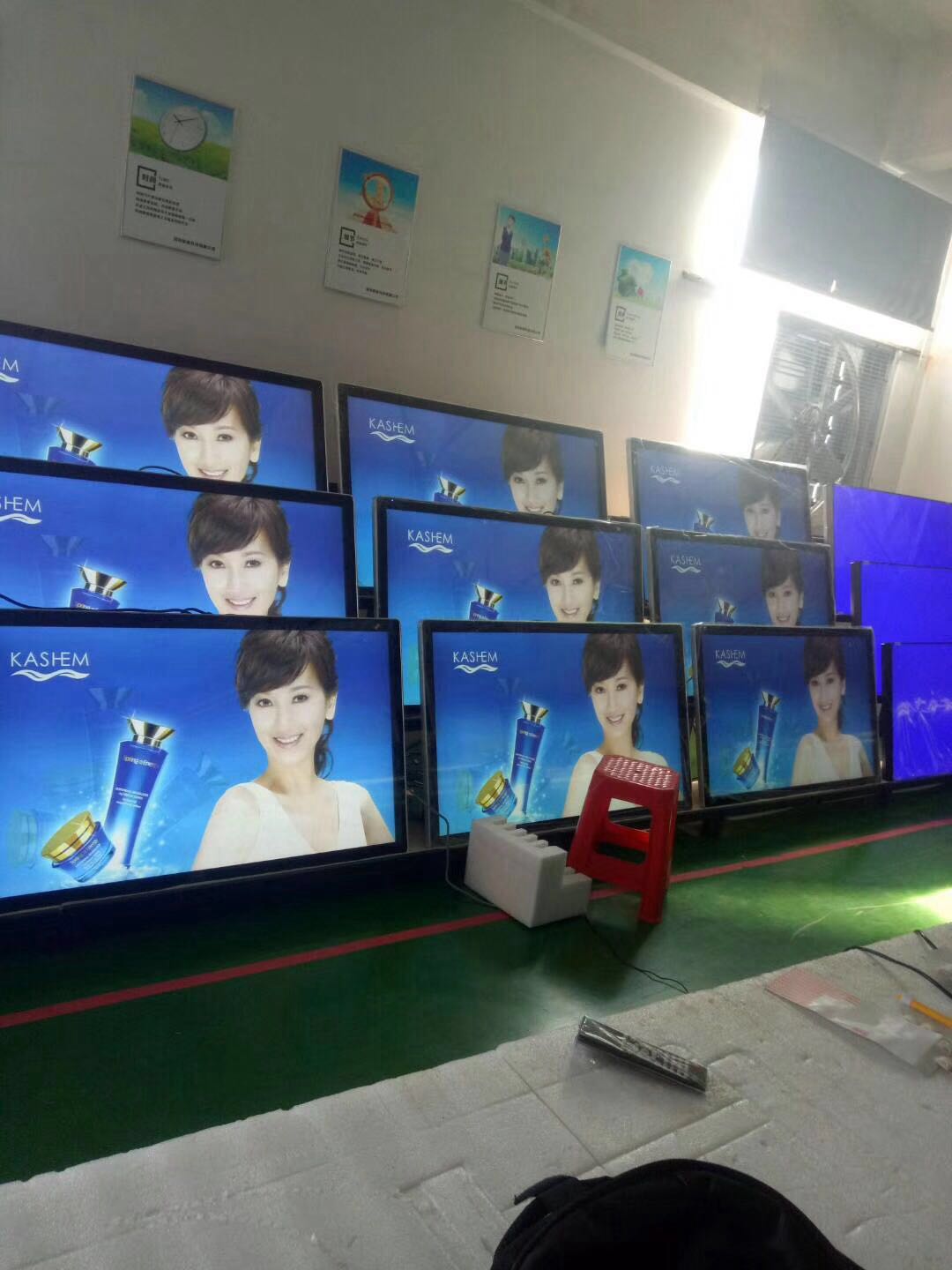 廣西柳州、桂林、梧州3寸小學(xué)多媒體教學(xué)觸摸機價格 32寸觸摸一體機尺寸 65寸觸摸一體機尺寸