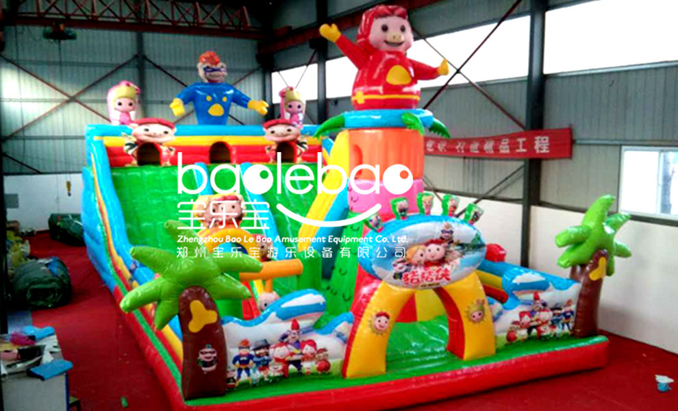 鄭州寶樂寶  豬豬俠充氣滑梯