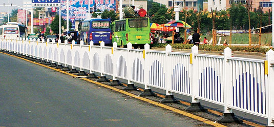 道路護(hù)欄圖片/道路護(hù)欄樣板圖 (4)