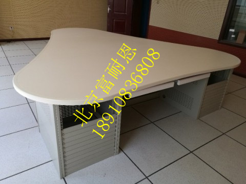 播音桌電視臺(tái)演播室直播桌訪談桌圖片