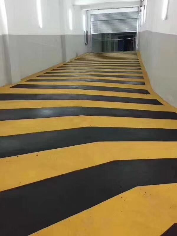 地下車庫坡道圖片/地下車庫坡道樣板圖 (2)