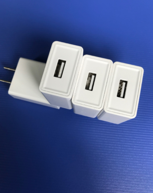 中規(guī)白色USB供應(yīng)商圖片/中規(guī)白色USB供應(yīng)商樣板圖 (2)