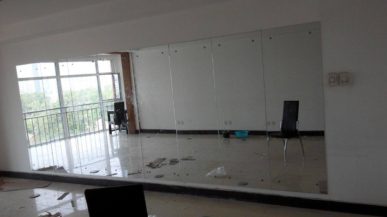 天津武清區(qū)安裝玻璃鏡子步驟方法圖片/天津武清區(qū)安裝玻璃鏡子步驟方法樣板圖 (4)