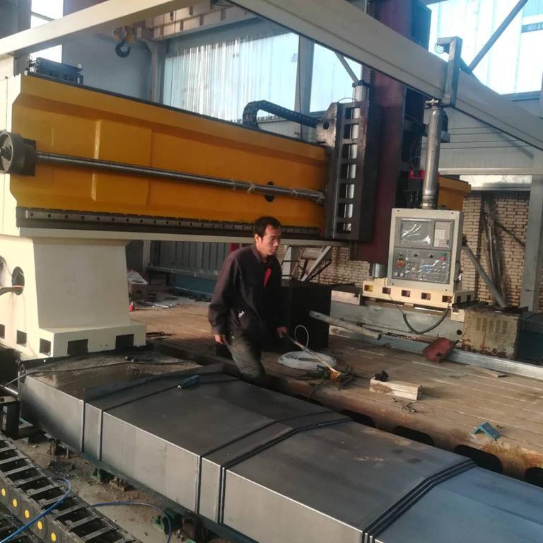 定制大型數(shù)控龍門鉆銑床圖片/定制大型數(shù)控龍門鉆銑床樣板圖 (2)