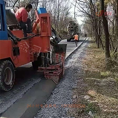 路緣石滑模機圖片/路緣石滑模機樣板圖 (3)