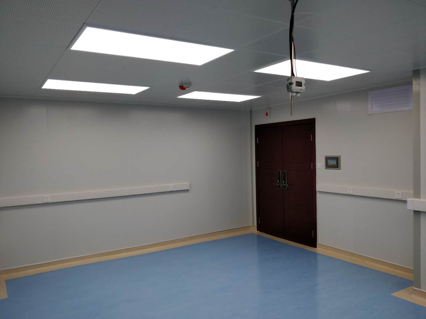 實驗室恒溫恒濕控制系統(tǒng)