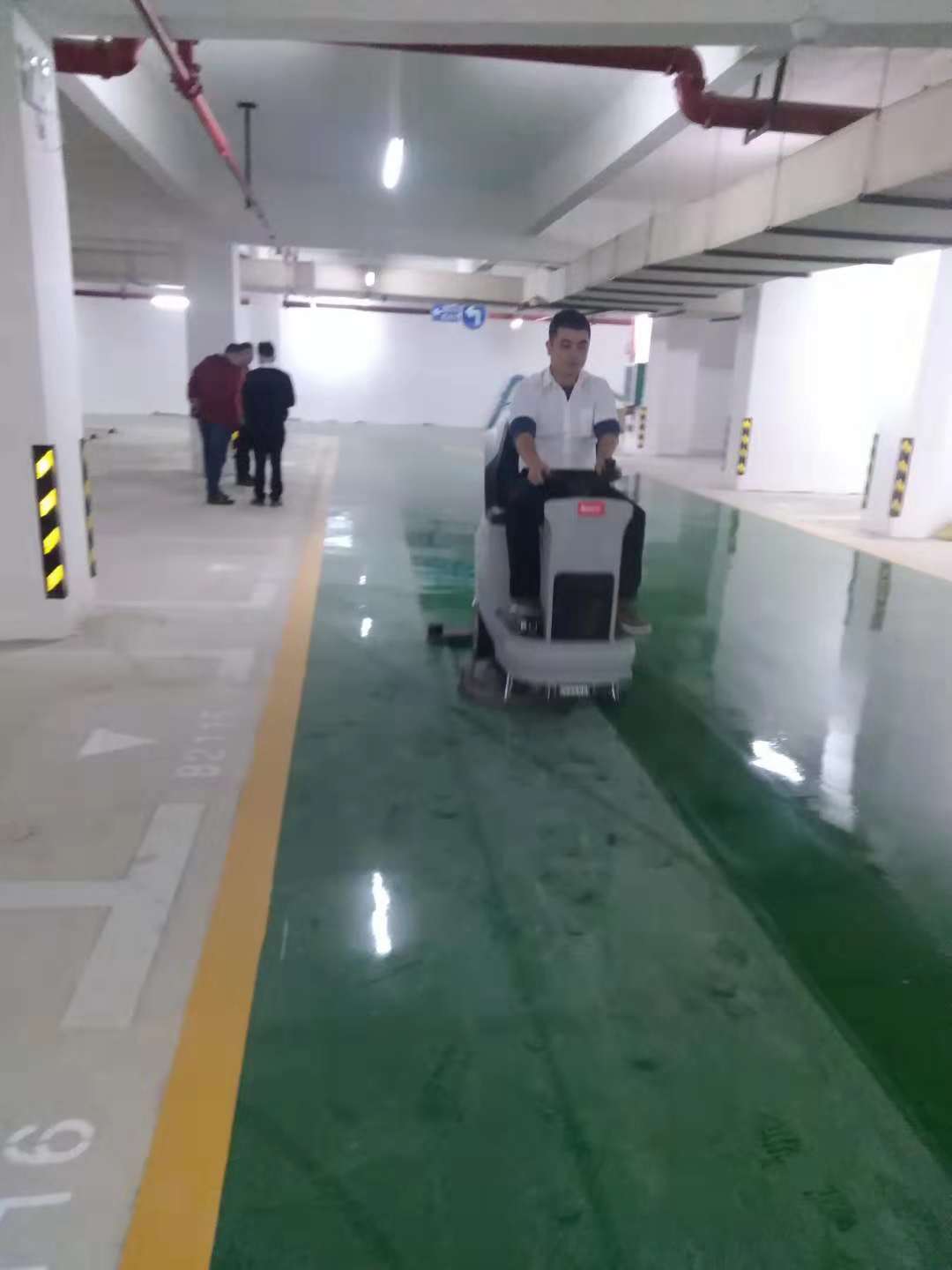 地下停車場圖片/地下停車場樣板圖 (2)