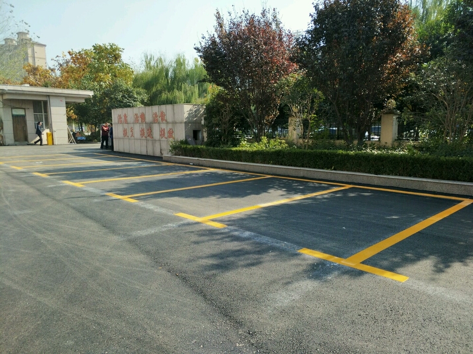 道路交通標(biāo)線圖片