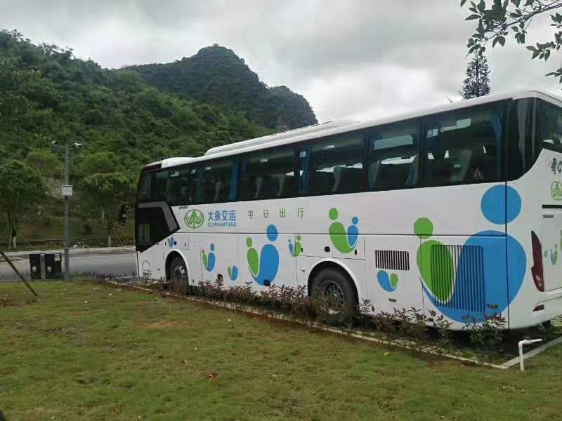 大巴車出租  珠海大巴車出租報價   香洲大巴車出租報價 斗門大巴車出租報價 金灣大巴車出租報價