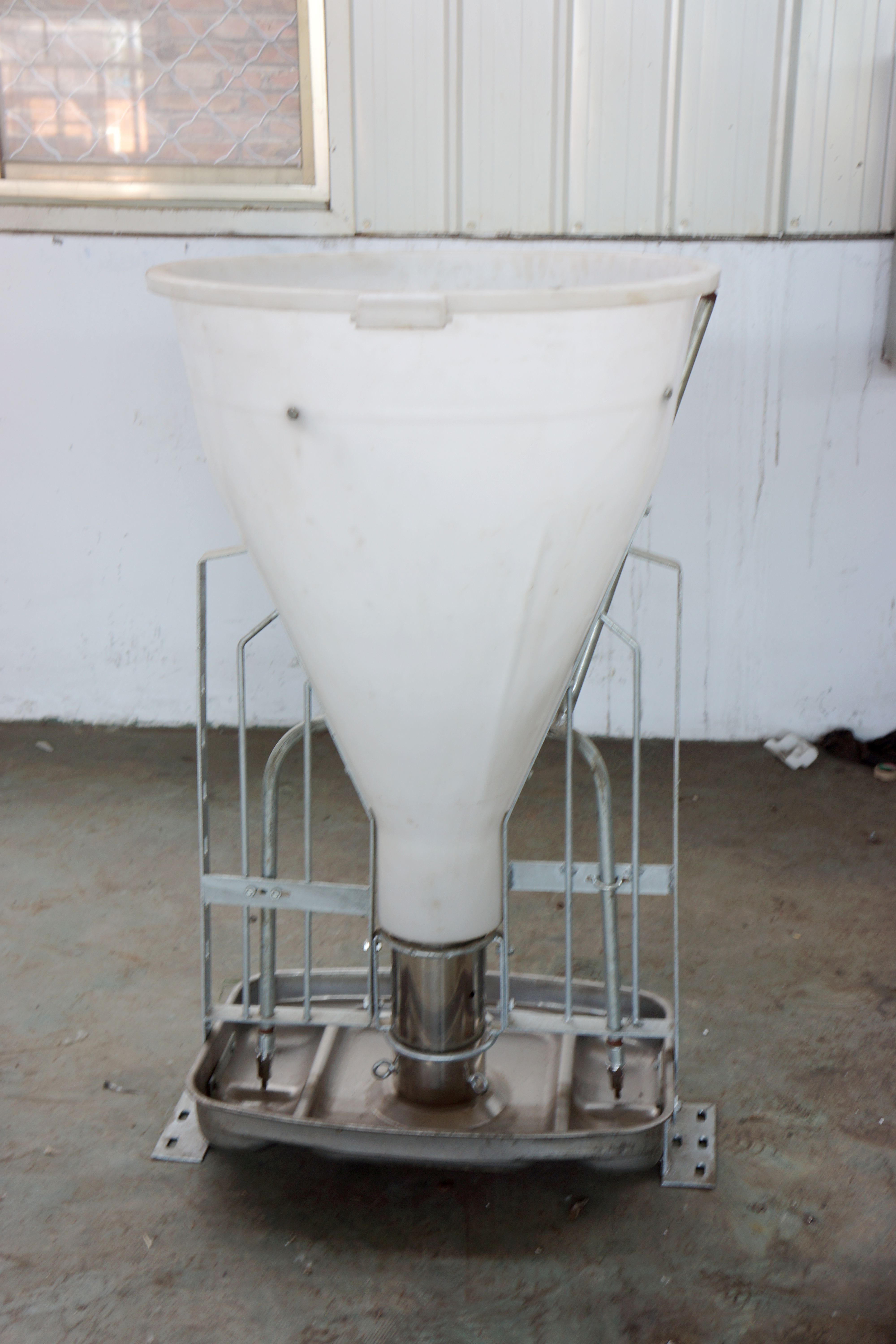 干濕喂料圖片/干濕喂料樣板圖 (1)