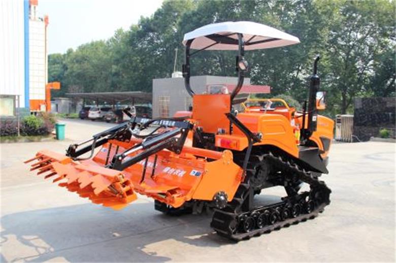 履帶式拖拉機(jī)匹配平田器 沃工履拖
