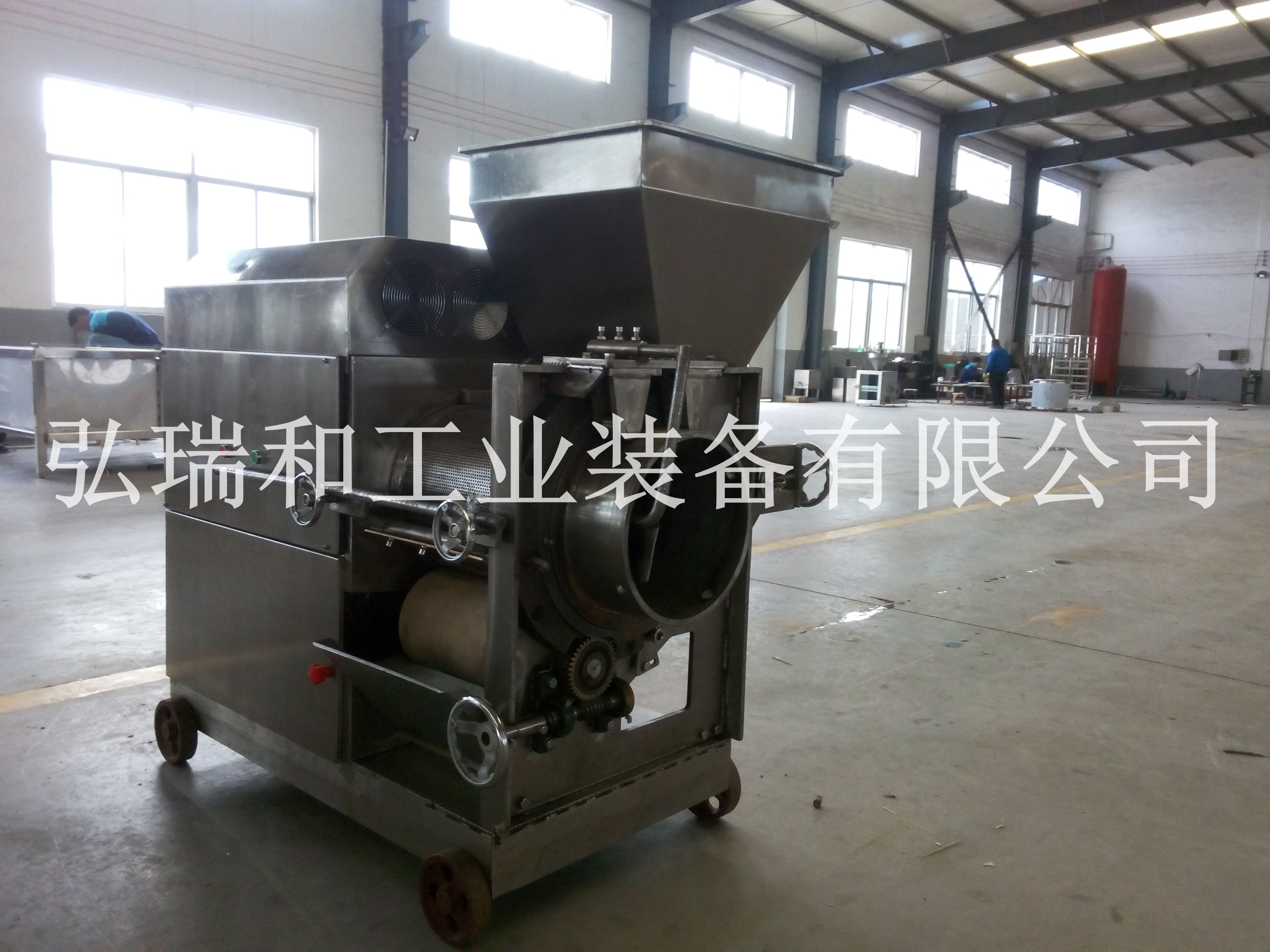 魚肉精濾機(jī)-魚骨分離機(jī)價格圖片/魚肉精濾機(jī)-魚骨分離機(jī)價格樣板圖 (2)