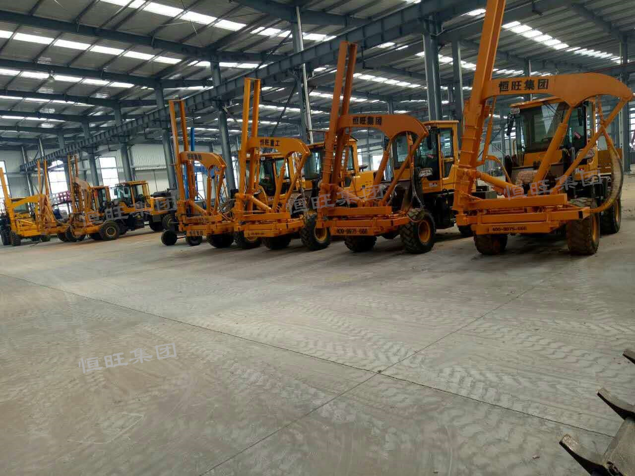 護(hù)欄打樁機圖片/護(hù)欄打樁機樣板圖 (1)