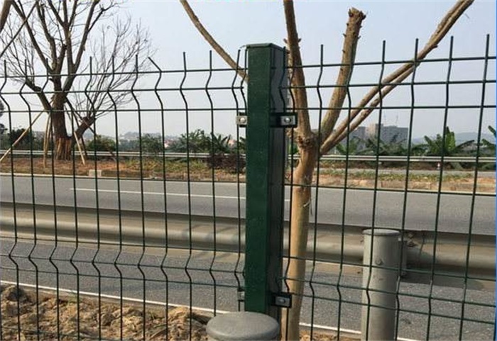 小區(qū)護(hù)欄網(wǎng)圖片/小區(qū)護(hù)欄網(wǎng)樣板圖 (4)