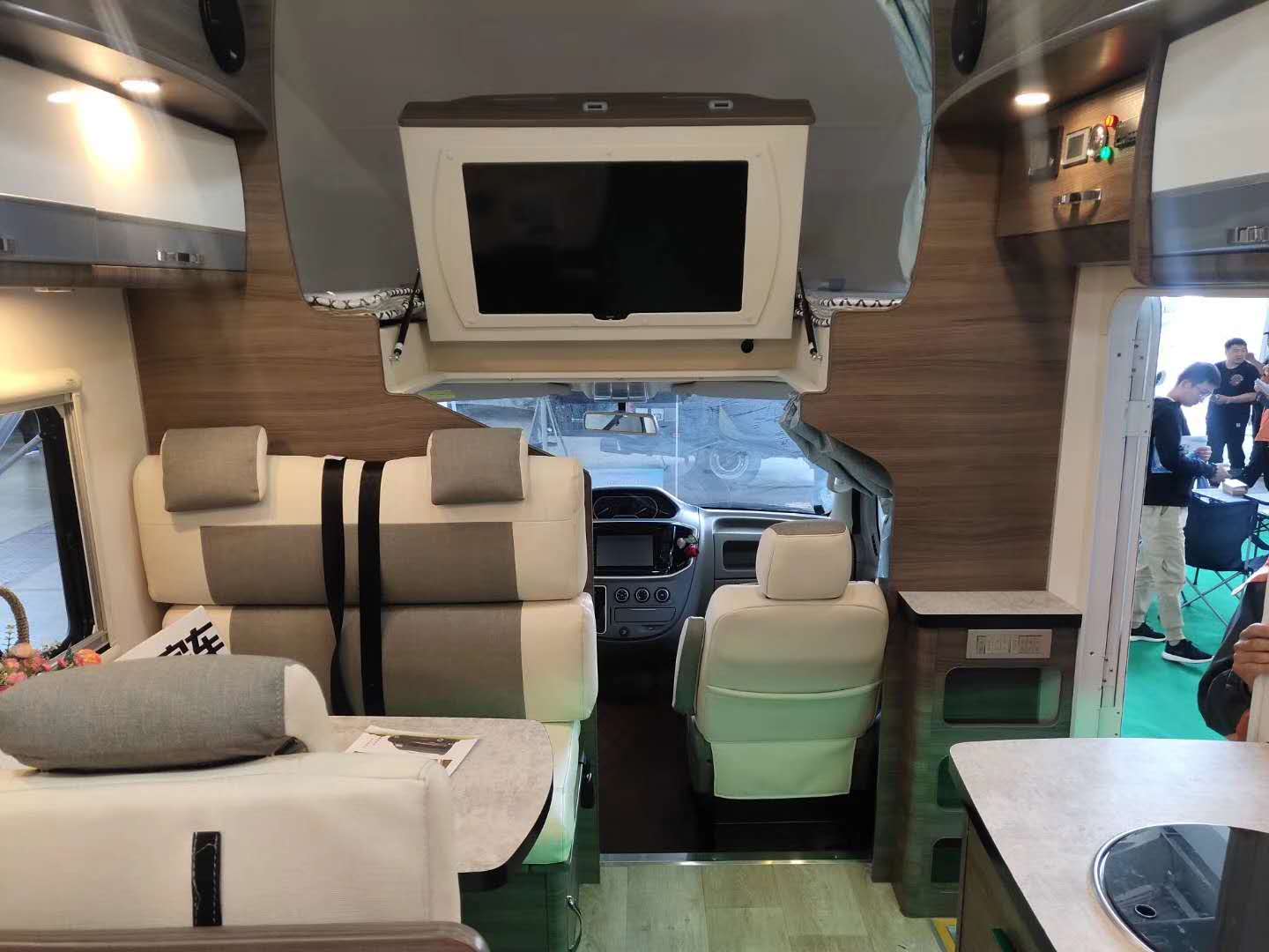 舒適大通C房車廠家圖片