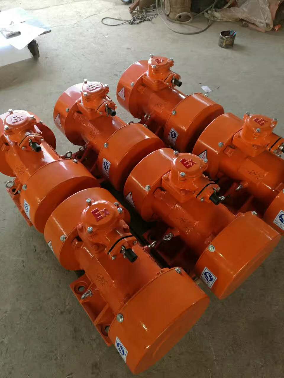 振動電機(jī)圖片/振動電機(jī)樣板圖 (4)