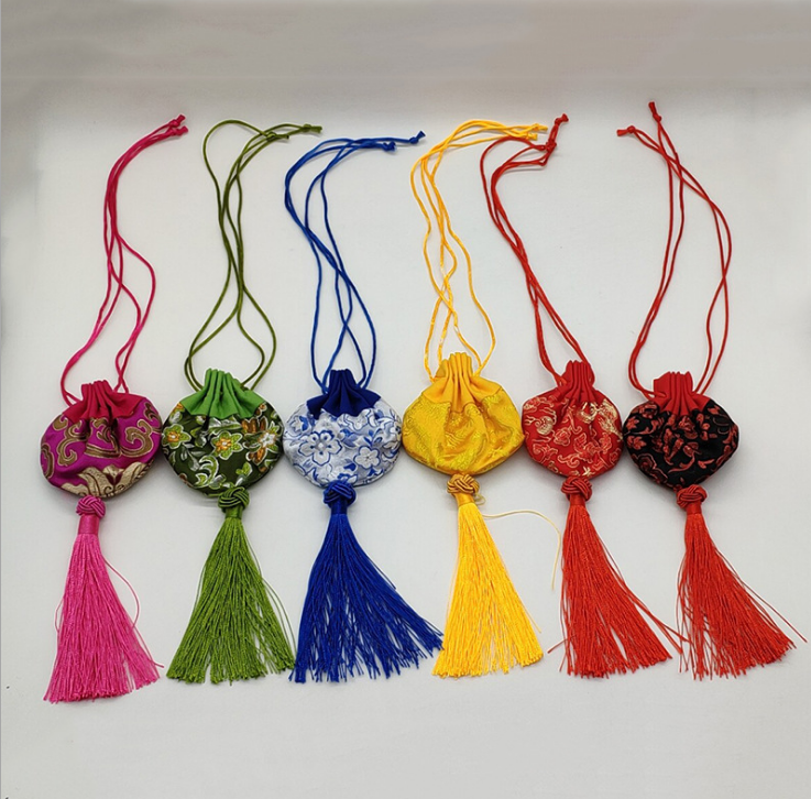 端午節(jié)刺繡香包圖片/端午節(jié)刺繡香包樣板圖 (4)