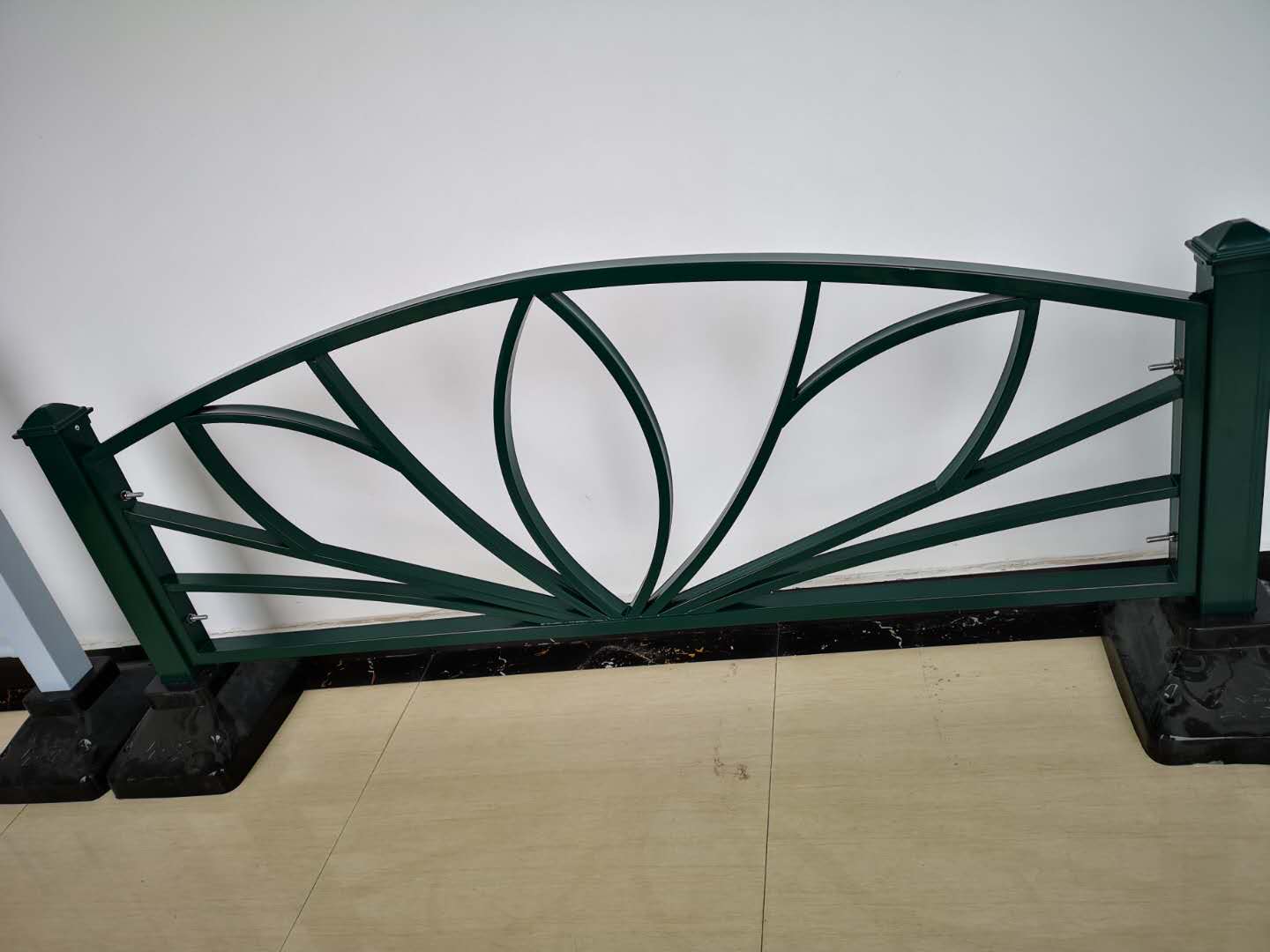 江西公路護欄圖片