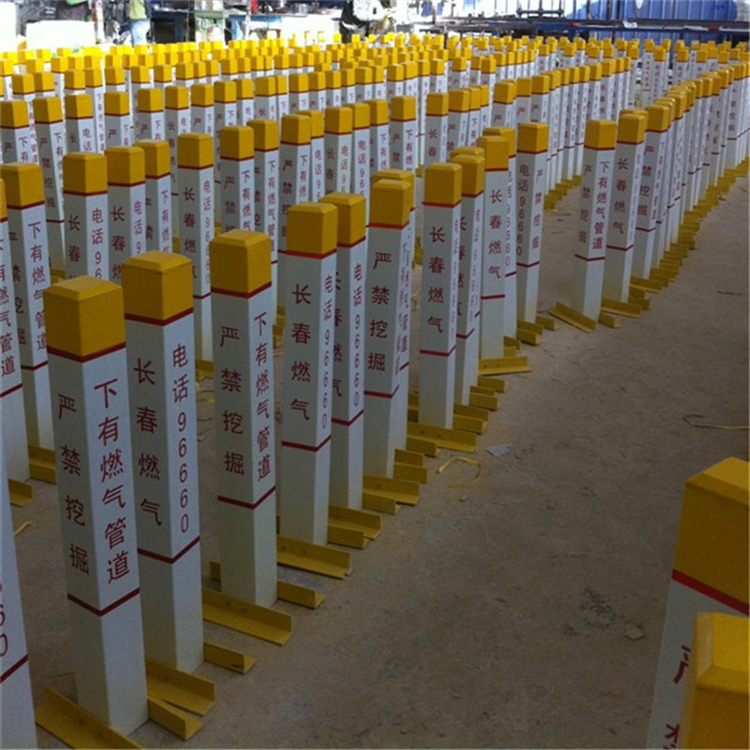 玻璃鋼標(biāo)志樁圖片/玻璃鋼標(biāo)志樁樣板圖 (4)