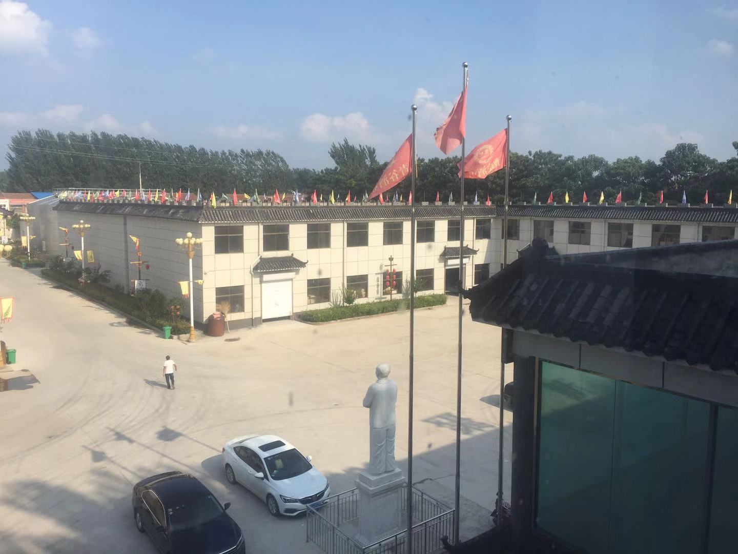 做好白酒事業(yè)認準專業(yè)白酒貼牌定制圖片