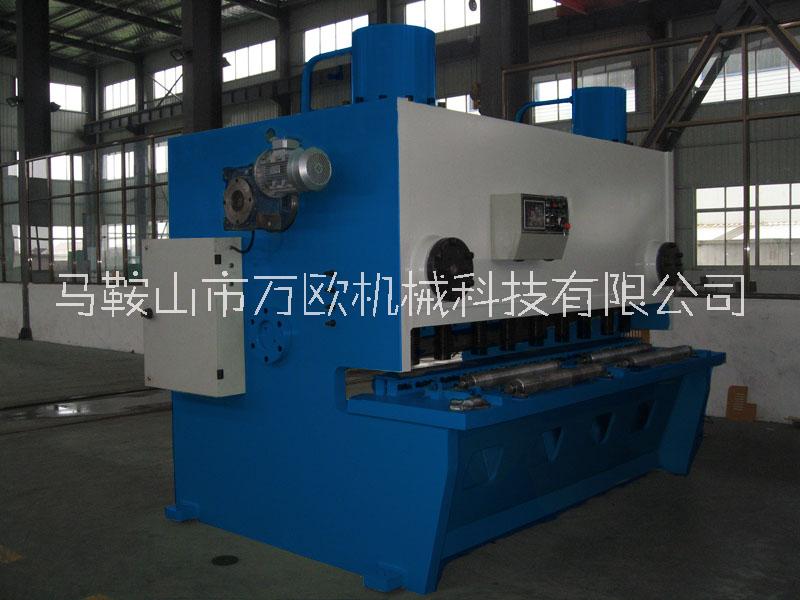 剪板機(jī)圖片/剪板機(jī)樣板圖 (1)