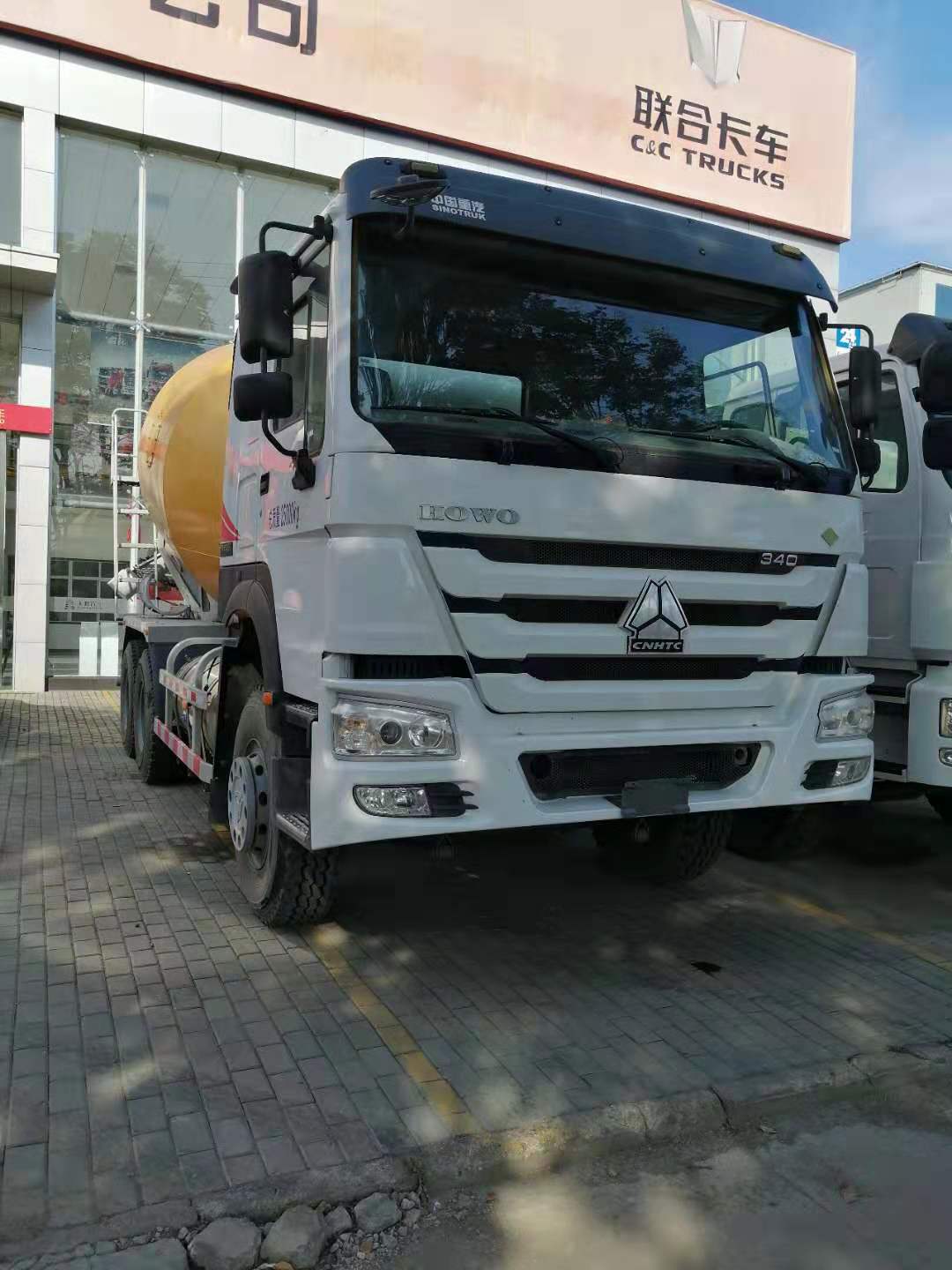 重汽豪沃12方徐工水泥攪拌車圖片/重汽豪沃12方徐工水泥攪拌車樣板圖 (3)