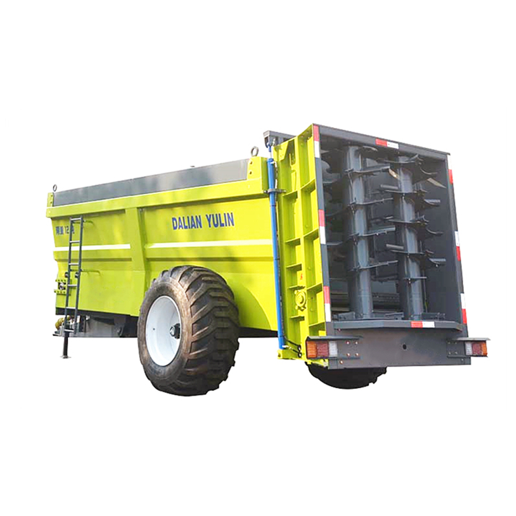 農(nóng)用拖拉機(jī)牽引式雞糞撒糞車(chē)圖片