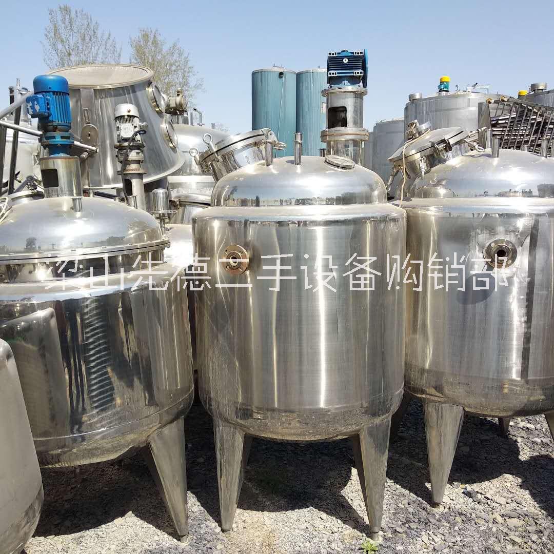 二手不銹鋼發(fā)酵罐圖片/二手不銹鋼發(fā)酵罐樣板圖 (3)