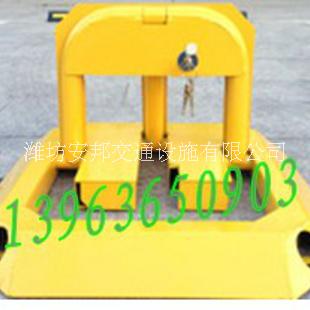 濰坊手動(dòng)八角車(chē)位鎖抗碾壓地鎖圖片/濰坊手動(dòng)八角車(chē)位鎖抗碾壓地鎖樣板圖 (2)