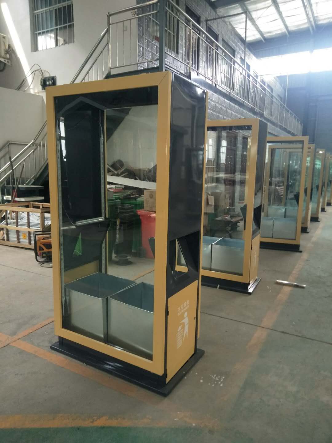 垃圾桶圖片/垃圾桶樣板圖 (1)