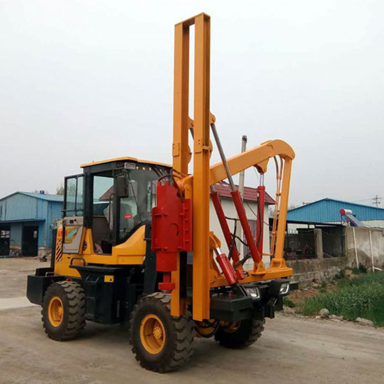 四輪公路護(hù)欄液壓打樁機(jī)圖片/四輪公路護(hù)欄液壓打樁機(jī)樣板圖 (1)