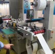 空白標(biāo)簽?zāi)Ｇ?  src=