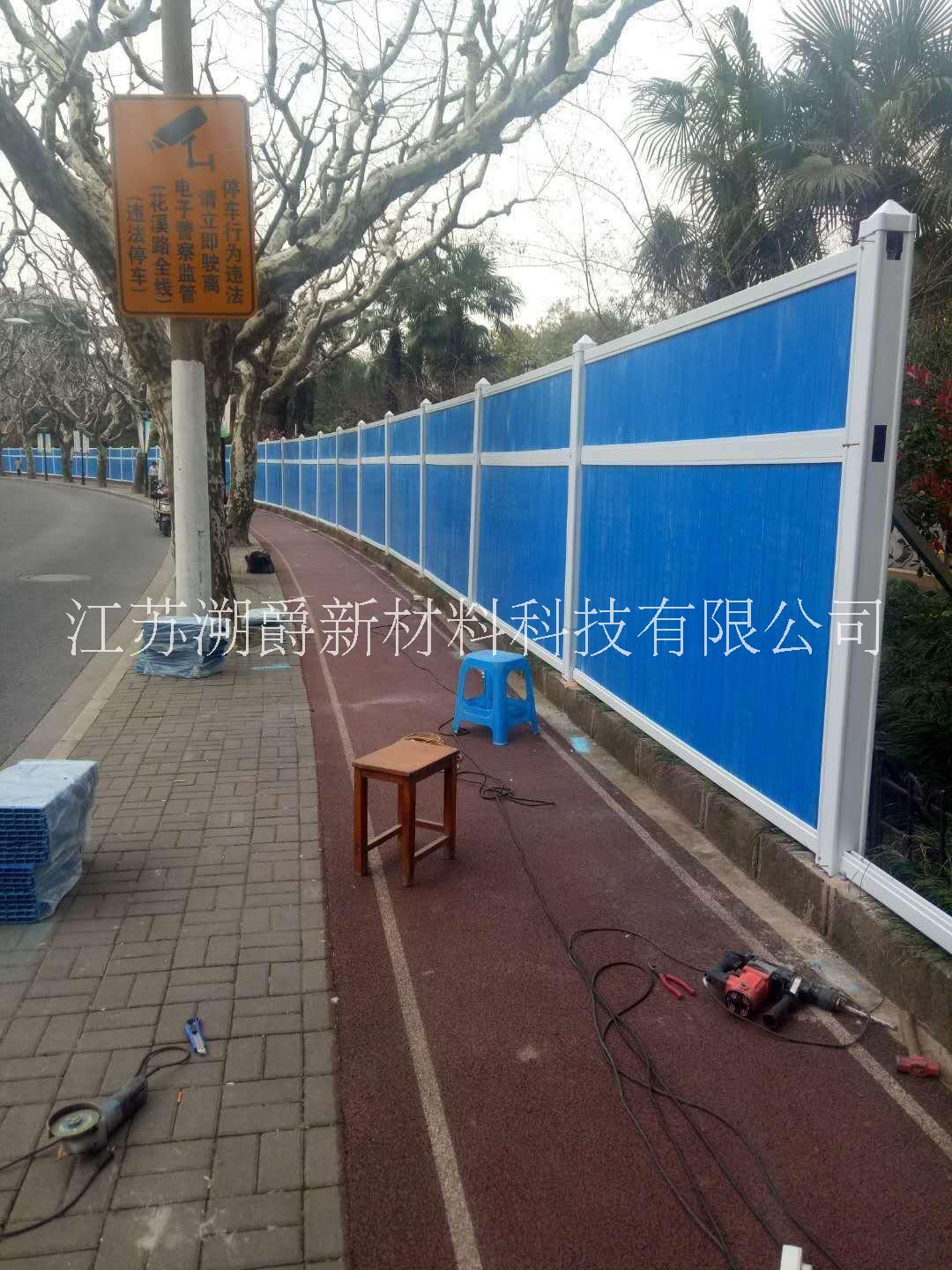 道路施工隔离pvc围挡 彩钢夹芯板围挡 市政绿色小草围挡厂家图片