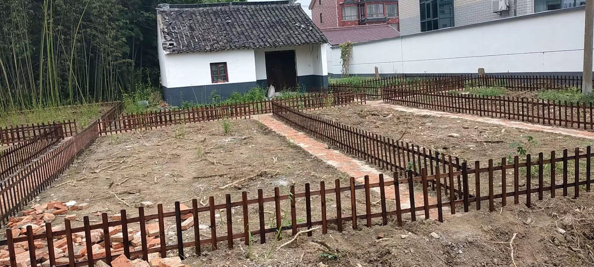 防腐木碳化木柵欄 戶外木質(zhì)柵欄 木紋護(hù)欄 木護(hù)欄圍欄