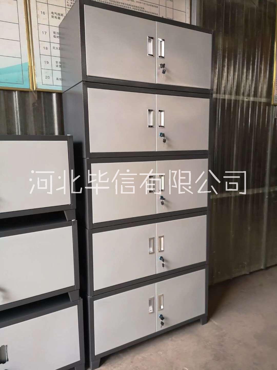 供應(yīng)錫林浩特文件柜，錫林浩特更衣柜價格，內(nèi)蒙古赤峰書架批發(fā)廠家*