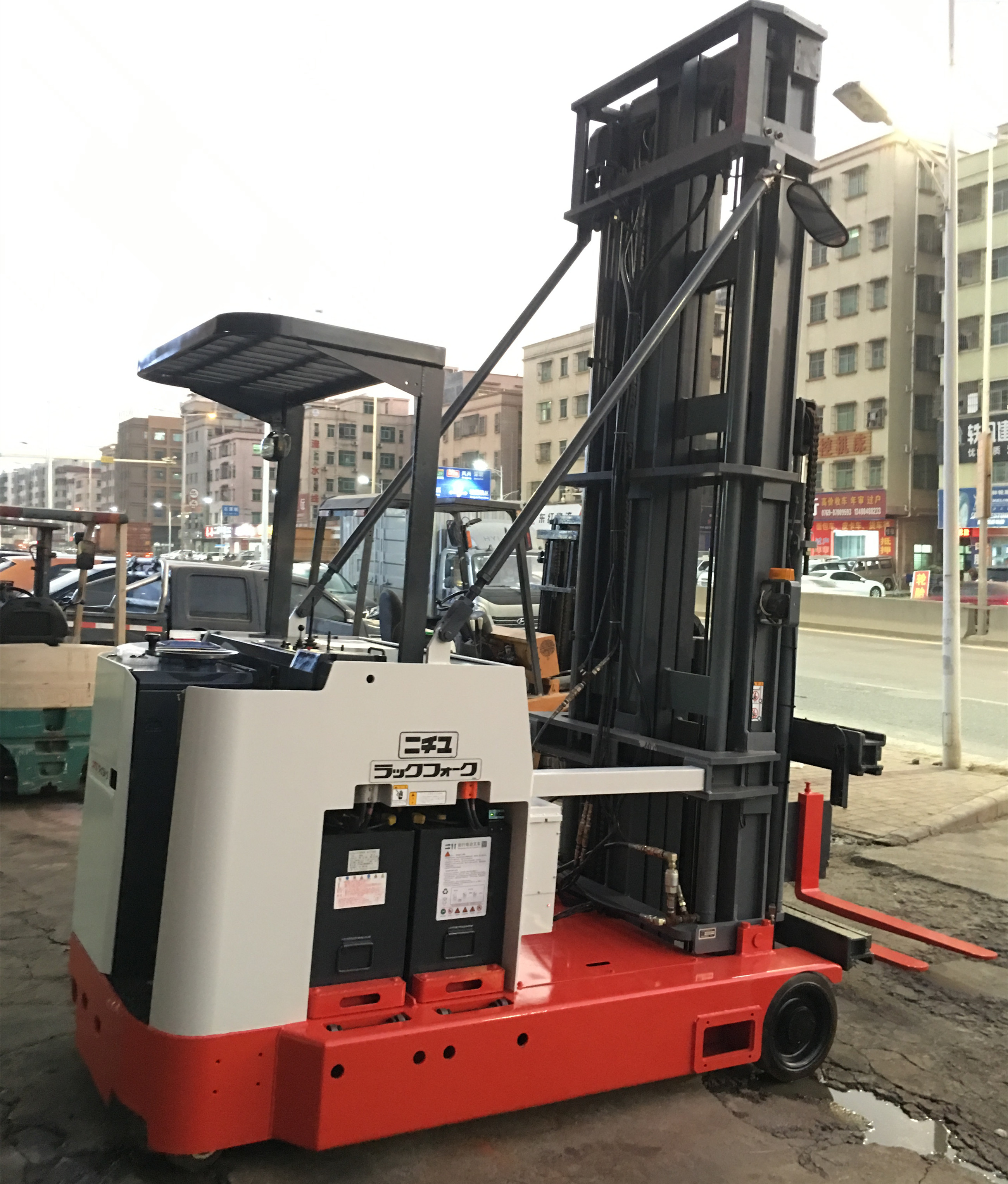 升高7.5米三向堆垛車圖片/升高7.5米三向堆垛車樣板圖 (4)