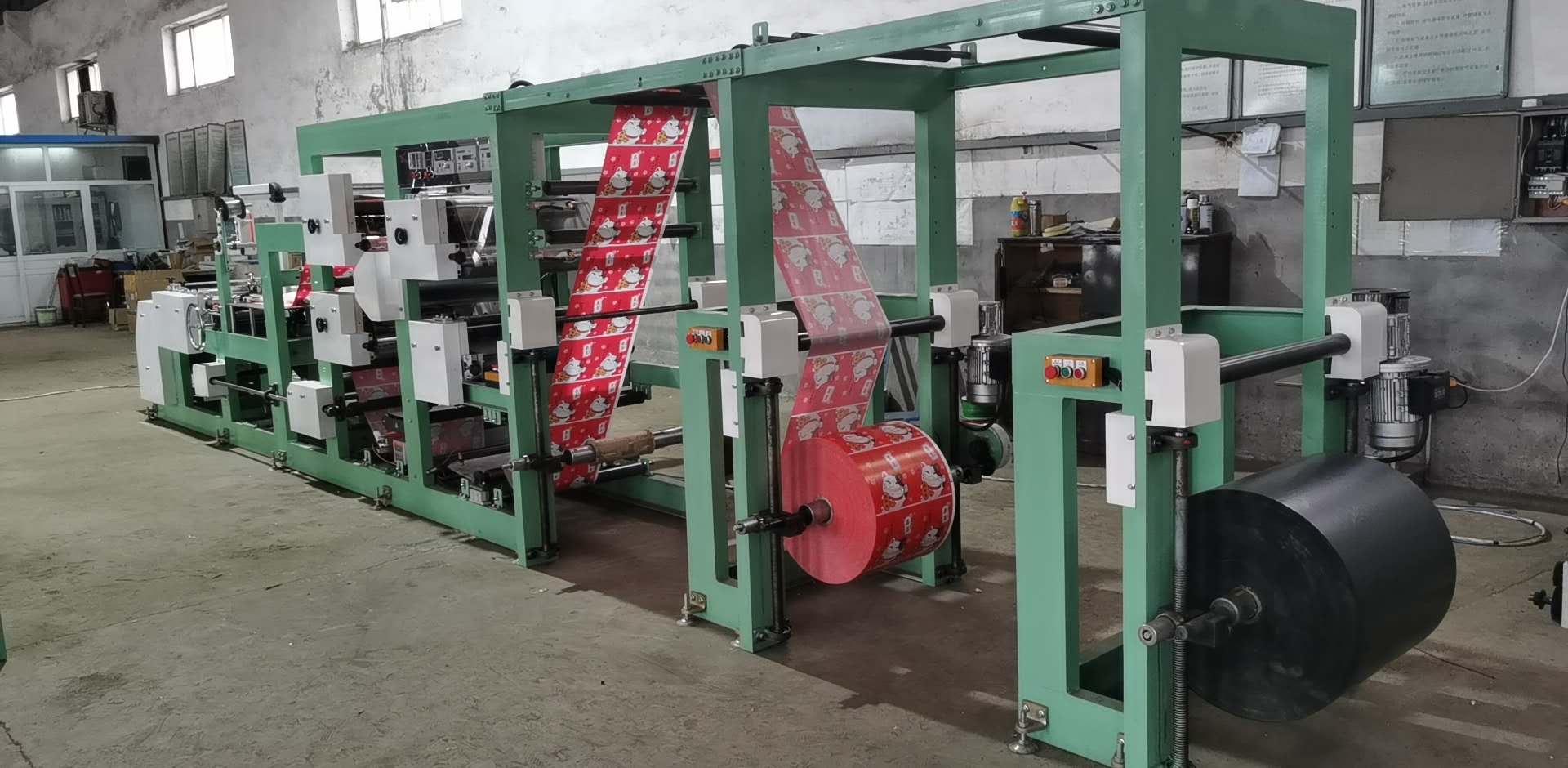 果袋機(jī)圖片/果袋機(jī)樣板圖 (1)