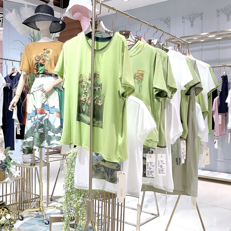 麗比多時(shí)尚田園休閑女裝折扣貨源批發(fā)找廣州明浩