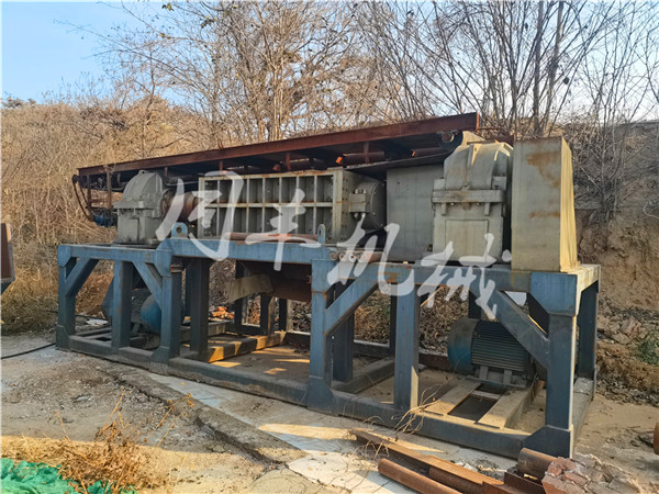 河南鄭州二手1600型廢鋼撕碎機15萬出售