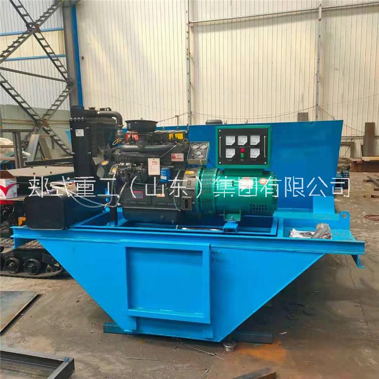 新疆定制水渠成型機(jī) 邊溝襯砌機(jī) 混凝土滑膜機(jī) 渠道成型機(jī)