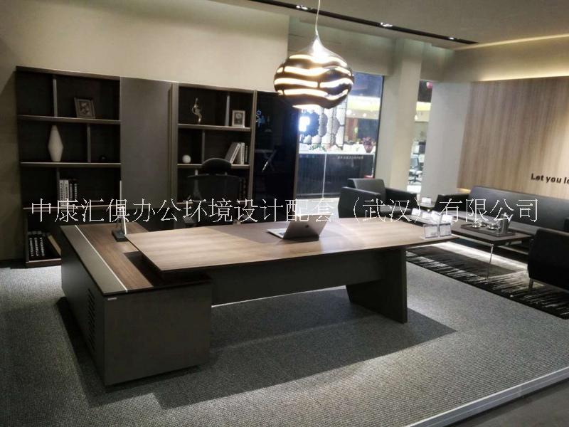 武漢品質(zhì)辦公桌，好質(zhì)量的總經(jīng)理辦公桌