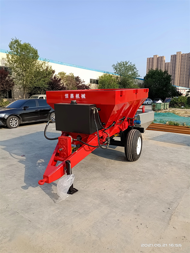 撒肥車 撒糞車 撒肥機 撒肥機圖片