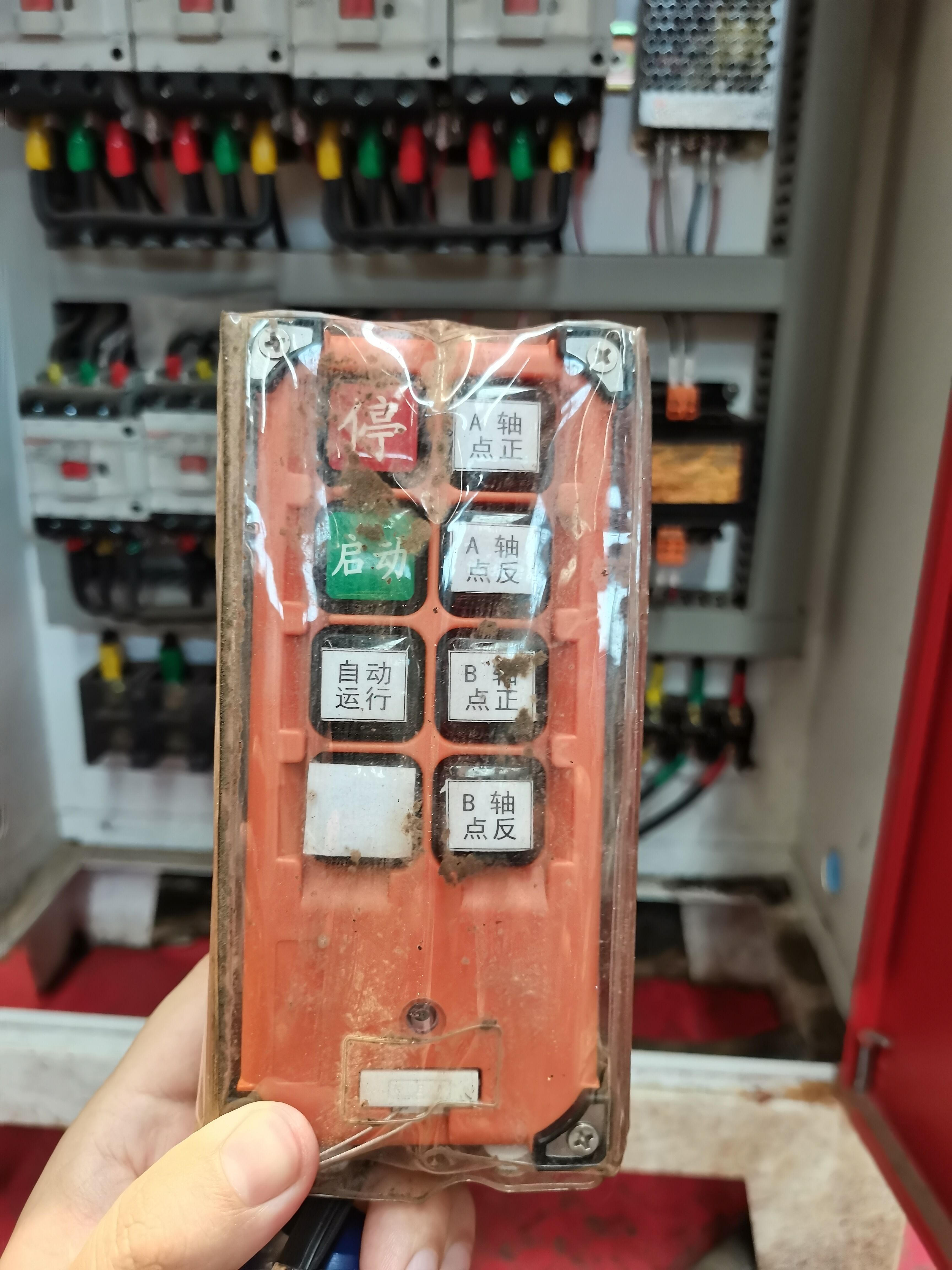 丹東二手1000型45KW撕碎機(jī)圖片/丹東二手1000型45KW撕碎機(jī)樣板圖 (2)